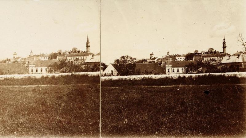 Remegett és zokogott a veszprémi apósgyilkos, mintha az őrület álarcát magára öltve próbálta volna eltitkolni igazi énjét.