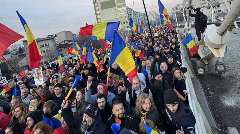 Az AUR elnöke újabb demonstrációkat helyezett kilátásba, jelezve ezzel a politikai helyzet iránti elégedetlenséget.