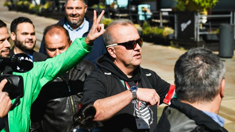 A rendőrség lépett közbe, hogy megakadályozza az ellentüntetők beavatkozását, akik a Pécs Pride felvonulásának útját szerették volna elállni.